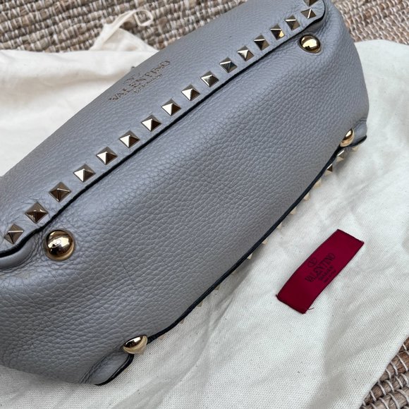 Valentino Rockstud Grainy Calfskin Bag - Gray - Picture 11 of 13